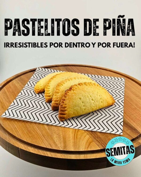 Pastelitos De Piña